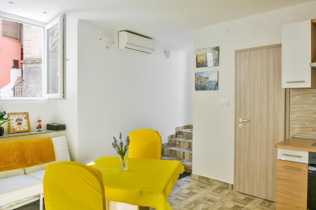 Bellatrix Apartment เซนญ์ ภายนอก รูปภาพ