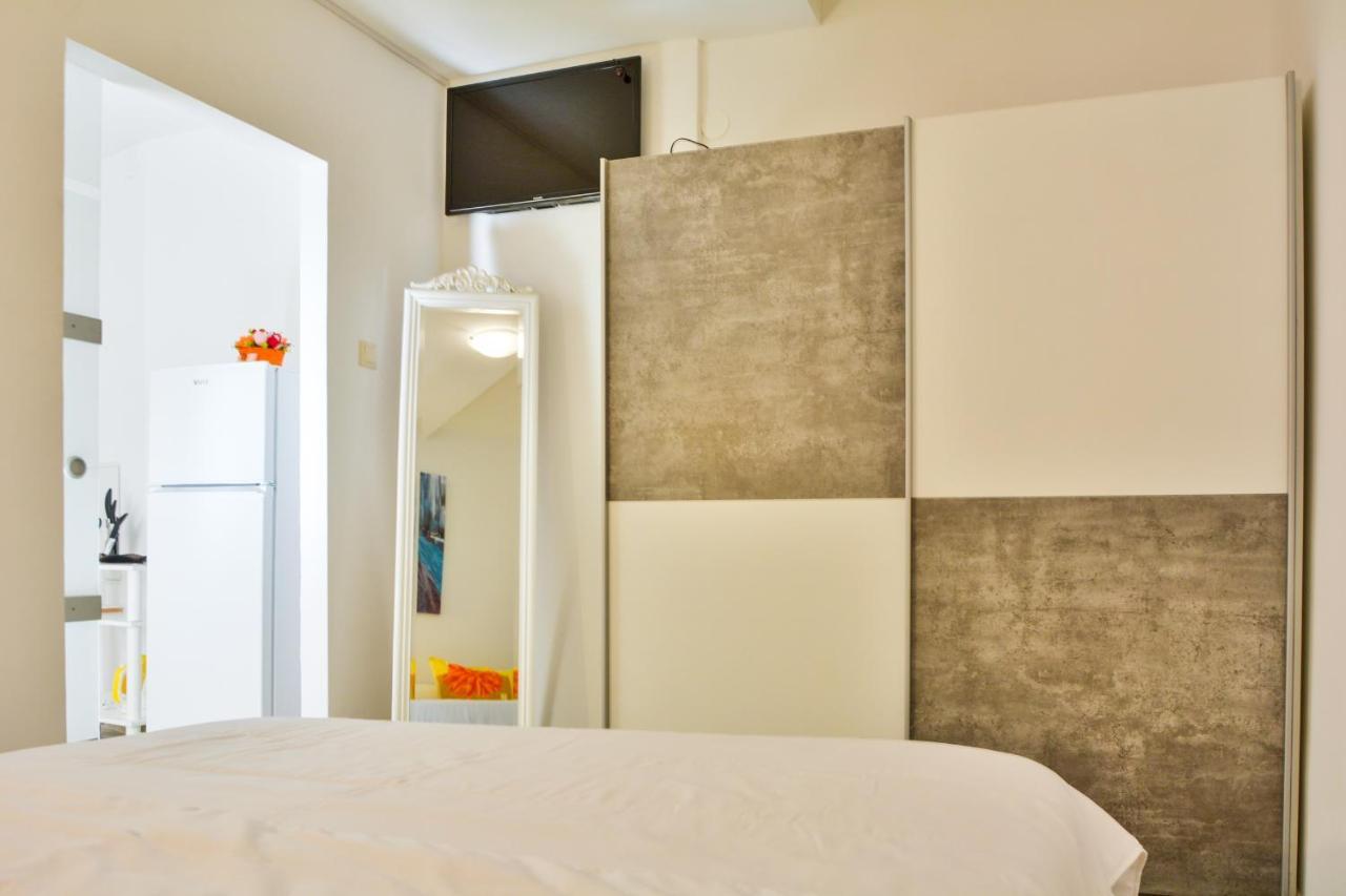 Bellatrix Apartment เซนญ์ ภายนอก รูปภาพ
